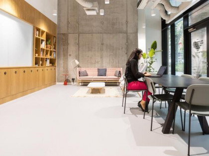 Znajdź własne biurko w Spaces Koneser Building M