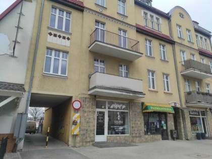 Syndyk sprzeda udział 3/128 w odrębnej własności lokalu -80%