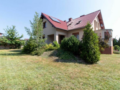 Dom Lubliniec, Gołębia