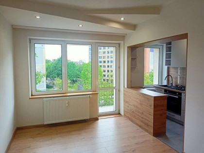 Zwierzyniecka 13, Piaski, 3 pokoje, balkon