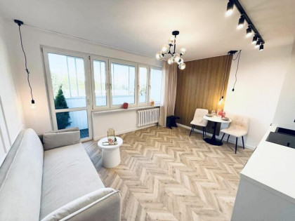 LUX 3 pokoje, LOGGIA, GENERALNY REMONT