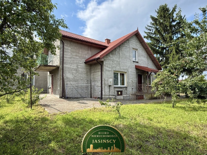 Dom jednorodzinny z budynkiem gospodarczym | 130 m