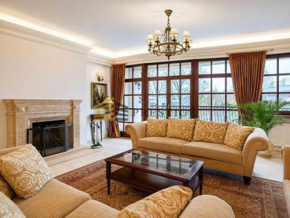 Luksusowy apartament w prestiżowej lokalizacji.