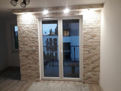 Super lokaliza/ Balkon/ 2 oddzielne pokoje/ Nowe/ MP