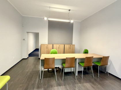 wynajem lokal użytkowy, 67m2., parter. Śródmieście