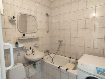 SPRZEDAM:3-pok.-52m2-3 piętro-ZATORZE-KONIN-BALKON