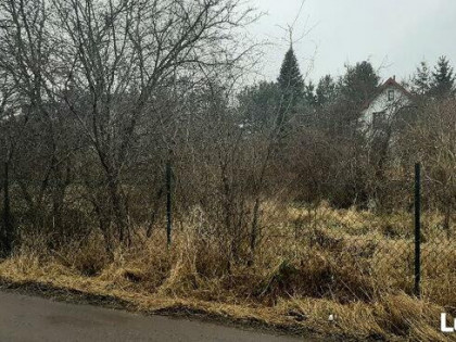 Działka budowlana od 1000m2 do 2500m2 warunki zagospodarowan