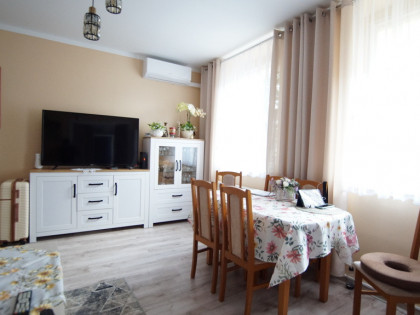 Sprzedaż komfortowe mieszk.99 m2. garaż Krapkowice