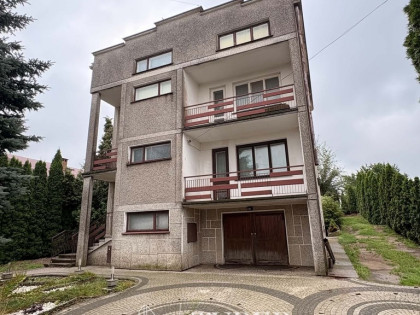Dom wolnostojący z dużym ogrodem, 105 m²