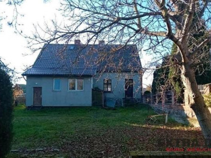 Dom wolnostojący z dużą działką