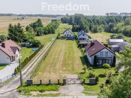 Ogrodzona| Media w drodze| WZ| blisko Warszawy