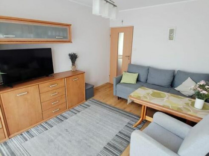 3 pokojeo pow. 48m2, balkon, III p., os. Asnyka