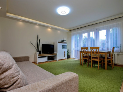 przestronne, przytulne, gotowe do wejścia, balkon
