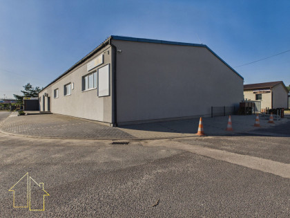 Hala magazynowa 324m2 wraz z pomieszczeniami biurowymi 140m2 do wynajęcia