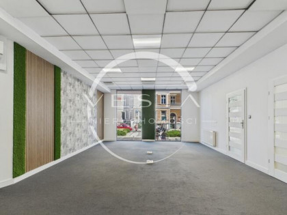 Lokal z witrynami | Wojska Polskiego | 155 m²