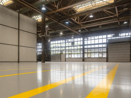 Ogrzewany,wysoki magazyn,dojazd TIR,parking,24 h