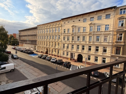 Przestronne, słoneczne 3 pokojowe  mieszkanie