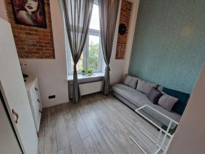 Legionów 18, Śródmieście, studio blisko Manu