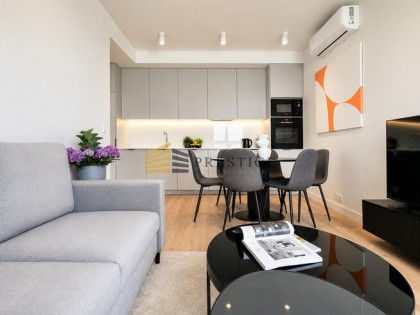 Piękny apartament na Woli