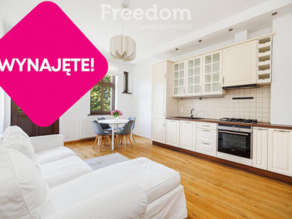 3 pokoje | dwustronne | balkon