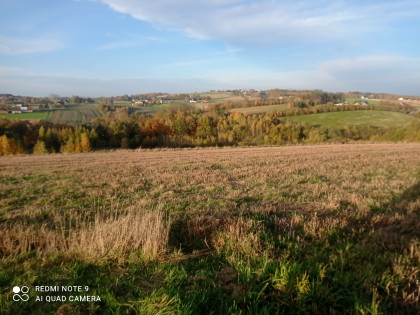 Widokowa działka rolno-budowlana – 30,5 ara