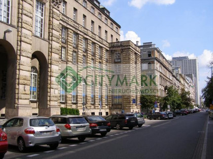 Lokal Warszawa Śródmieście, Centrum
