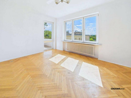 Mieszkanie na sprzedaż – ul. Żeromskiego / duża Loggia
