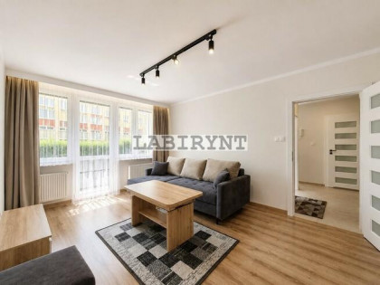 Tysiąclecie, M-3, 45m2, świeżo po remoncie, loggia