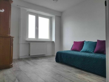 bezpośrednio 3 pokojowe po remoncie z balkonem 56,6m2