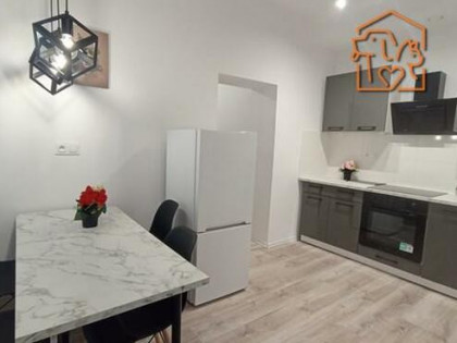 2 pokoje, pet-friendly - Pl. 3 maja 10