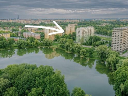 Mieszkanie z potencjałem nad Stawem i zielenią.