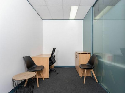 Kompleksowy dostęp do biura w Regus Jaracza