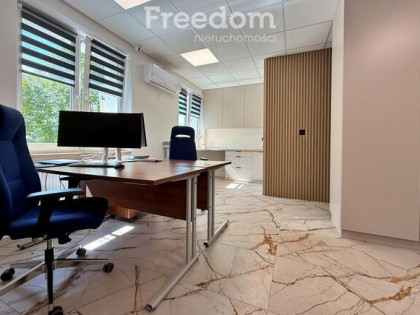 Atrakcyjny lokal usługowo-biurowy 37,5 m² - Konin