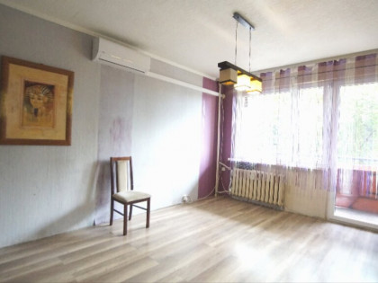 Sprzedaż mieszkanie 2-pok I piętro 48m2 z balkonem