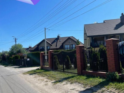 Nadma – działka 4921 m² pod dom lub usługi