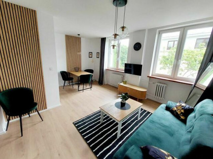 BEZPOŚREDNIO Śródmieście/ Politechnika/ kamienica /36m2