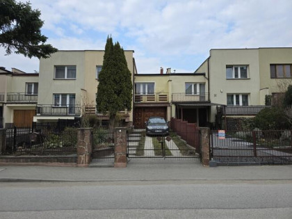 Dom jednorodzinny > 120 m2 > działka 230 m2