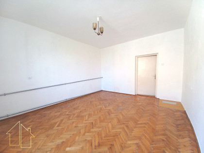 Mieszkanie 52 m² w centrum Żor | 2 pokoje | Do remontu | Inwestycja