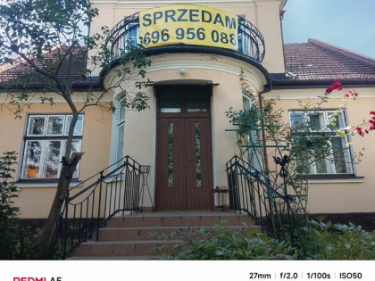 Dom (dworek) na sprzedaż