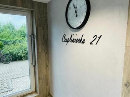 Mieszkanie z miejscem w hali garażowej i tarasem