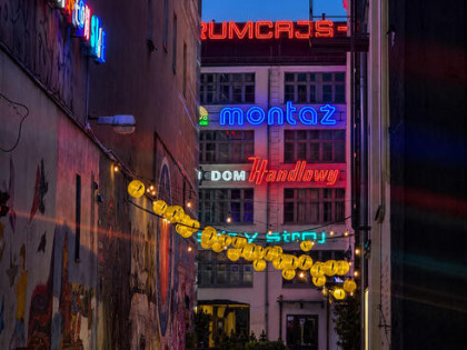 Mieszkanie tuż przy Wrocławskich Neonach.
