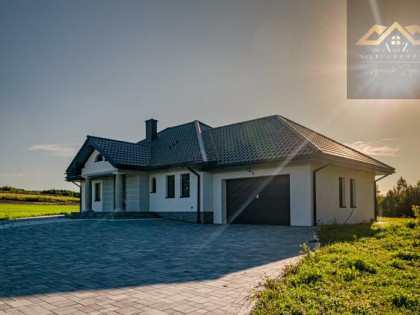 Dom Łęki Dolne gm. Pilzno