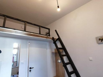 Nowogrodzka 4, Okole, studio z antresolą