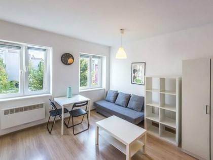 Jasna kawalerka 25 m2 - Równoległa 6