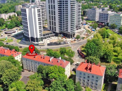 Koszutka | 3 pokoje | zieleń za oknem