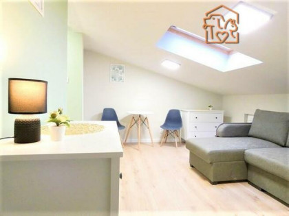 Trojańska 16, Włochy, kawalerka pet-friendly