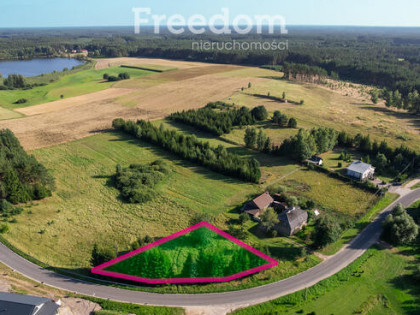 Malowniczo położona działka 800 m2 z MPZP