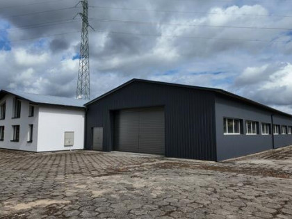 Hala 1200 m² + Plac 4000 m² przy DK20 | Moc 150 kW | TIR