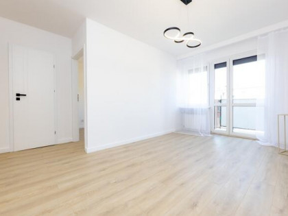3 Pokoje + Balkon | Po kapitalnym remoncie