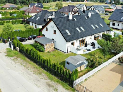 Dom Dobra, Ułańska